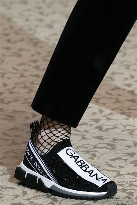 dolce gabbana sneakers outfit